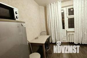 1-к квартира, посуточно, 42м2, 9/10 этаж