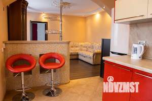 1-к квартира, посуточно, 61м2, 4/9 этаж