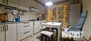 1-к квартира, посуточно, 38м2, 7/10 этаж