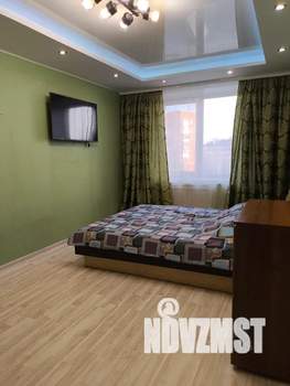 2-к квартира, посуточно, 44м2, 4/9 этаж