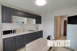 1-к квартира, посуточно, 40м2, 6/9 этаж