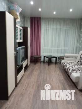 1-к квартира, посуточно, 38м2, 3/9 этаж