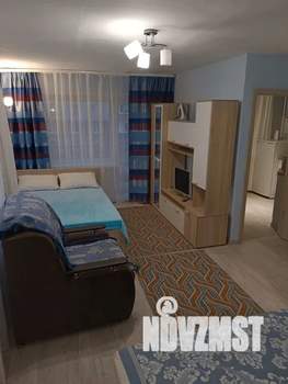 1-к квартира, посуточно, 32м2, 2/4 этаж