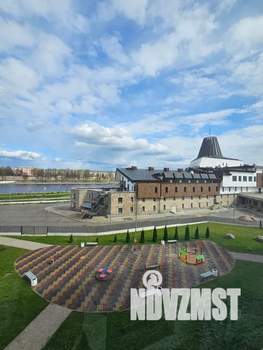 Студия квартира, посуточно, 38м2, 3/6 этаж