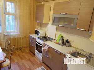 2-к квартира, посуточно, 60м2, 3/5 этаж