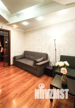 2-к квартира, посуточно, 60м2, 2/4 этаж