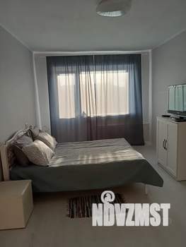 1-к квартира, посуточно, 33м2, 5/5 этаж