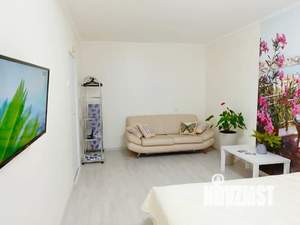 1-к квартира, посуточно, 33м2, 6/9 этаж