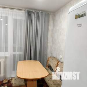 2-к квартира, посуточно, 60м2, 1/5 этаж