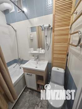 1-к квартира, посуточно, 32м2, 2/4 этаж