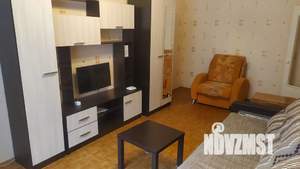 1-к квартира, посуточно, 38м2, 3/5 этаж