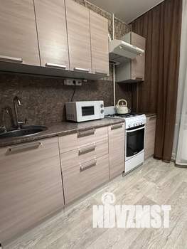 1-к квартира, посуточно, 32м2, 9/10 этаж