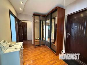 2-к квартира, посуточно, 70м2, 1/1 этаж