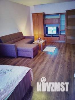1-к квартира, посуточно, 53м2, 3/8 этаж
