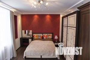 1-к квартира, посуточно, 61м2, 4/9 этаж