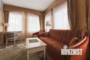 1-к квартира, посуточно, 30м2, 1/2 этаж