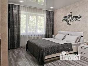 1-к квартира, посуточно, 33м2, 3/5 этаж