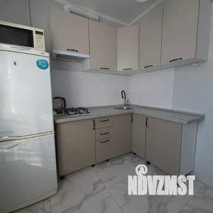 1-к квартира, посуточно, 34м2, 4/5 этаж