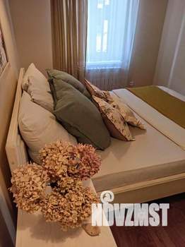 2-к квартира, посуточно, 44м2, 1/1 этаж