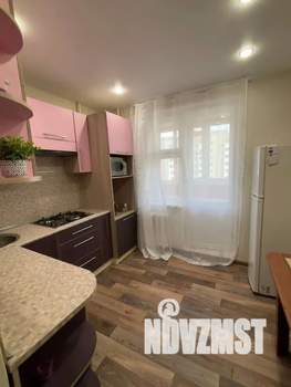 1-к квартира, посуточно, 43м2, 7/10 этаж