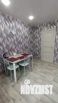 1-к квартира, посуточно, 36м2, 3/10 этаж