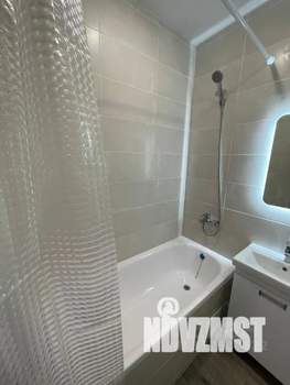 Студия квартира, посуточно, 30м2, 3/9 этаж