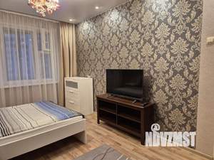 1-к квартира, посуточно, 37м2, 4/9 этаж