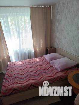 1-к квартира, посуточно, 40м2, 1/5 этаж