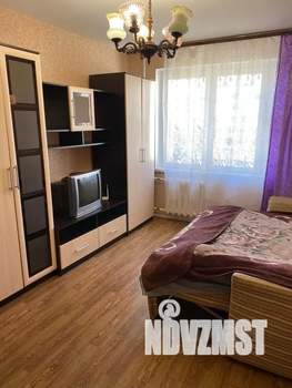 1-к квартира, посуточно, 36м2, 7/10 этаж