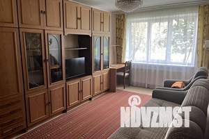 2-к квартира, посуточно, 52м2, 1/5 этаж
