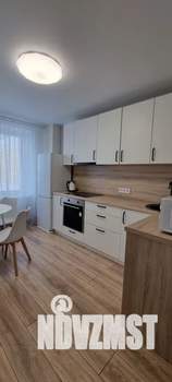 1-к квартира, посуточно, 35м2, 13/13 этаж