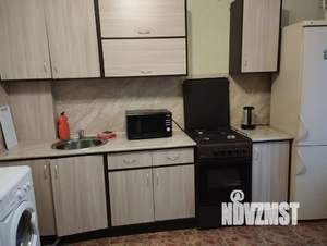 2-к квартира, посуточно, 65м2, 2/4 этаж