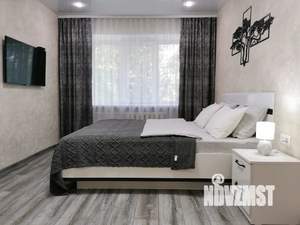 1-к квартира, посуточно, 33м2, 3/5 этаж