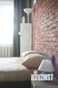 1-к квартира, посуточно, 43м2, 9/10 этаж