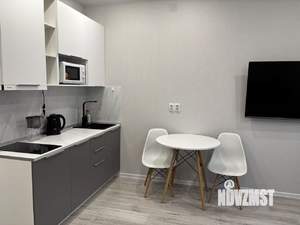 Студия квартира, посуточно, 30м2, 3/9 этаж