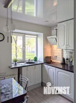 2-к квартира, посуточно, 44м2, 1/1 этаж