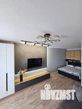 Студия квартира, посуточно, 42м2, 4/6 этаж