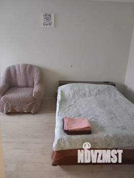 2-к квартира, посуточно, 45м2, 2/5 этаж