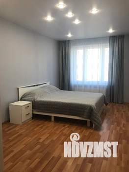 1-к квартира, посуточно, 41м2, 9/10 этаж
