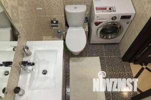 1-к квартира, посуточно, 42м2, 7/10 этаж