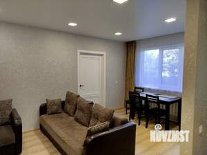 2-к квартира, посуточно, 46м2, 1/1 этаж