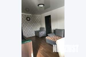 2-к квартира, посуточно, 50м2, 3/3 этаж