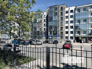 Студия квартира, посуточно, 42м2, 2/7 этаж