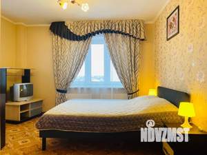 2-к квартира, посуточно, 61м2, 7/10 этаж