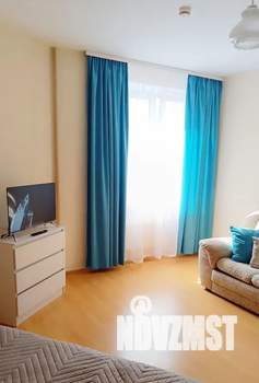 1-к квартира, посуточно, 47м2, 2/9 этаж