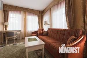 1-к квартира, посуточно, 30м2, 1/2 этаж