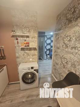 1-к квартира, посуточно, 32м2, 2/4 этаж