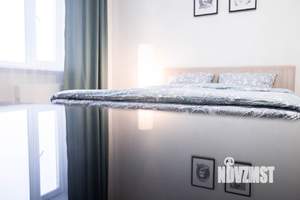 1-к квартира, посуточно, 41м2, 7/10 этаж