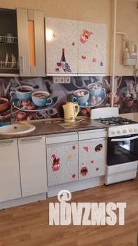 1-к квартира, посуточно, 35м2, 3/10 этаж