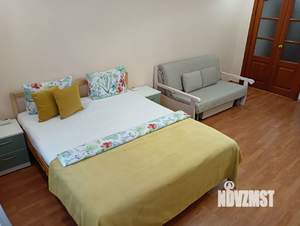 1-к квартира, посуточно, 45м2, 4/4 этаж